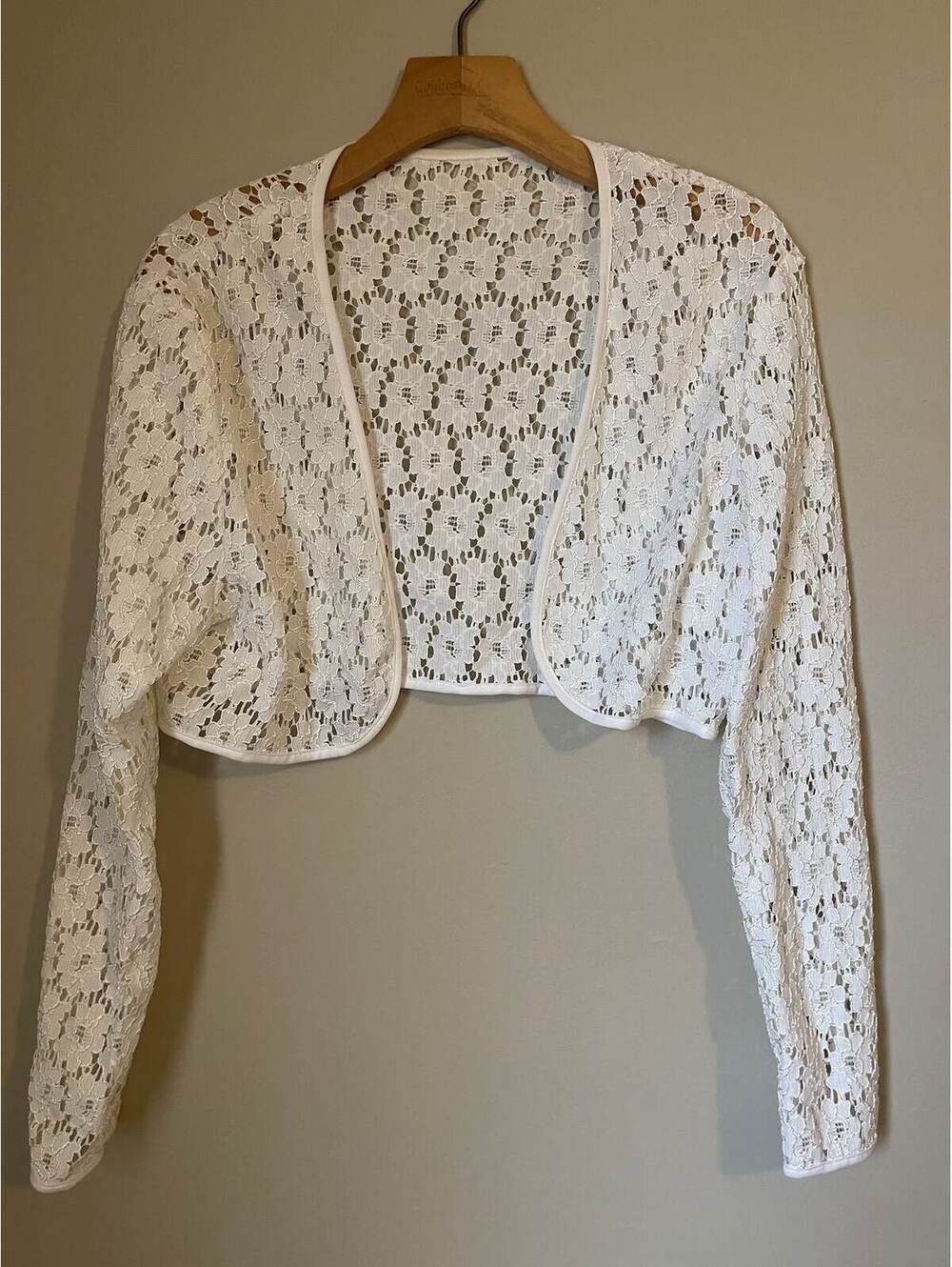 Vintage short eyelet lace jacket top romantic Y2K small